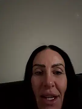 Snapshot of goddess-harper chatting on 01-08-26, 01:46 goddess-harper online show from 01-08-26, 01:46