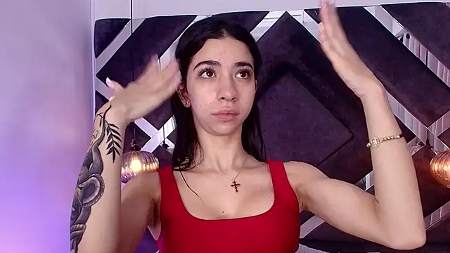 sara lopee1 online show from 10-25-25, 12:02