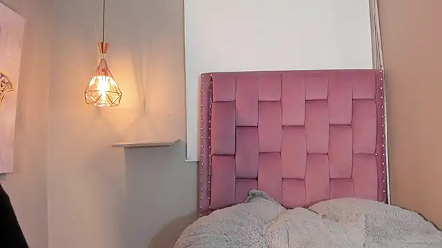 Roxy Stonee online show from 03-24-26, 07:30