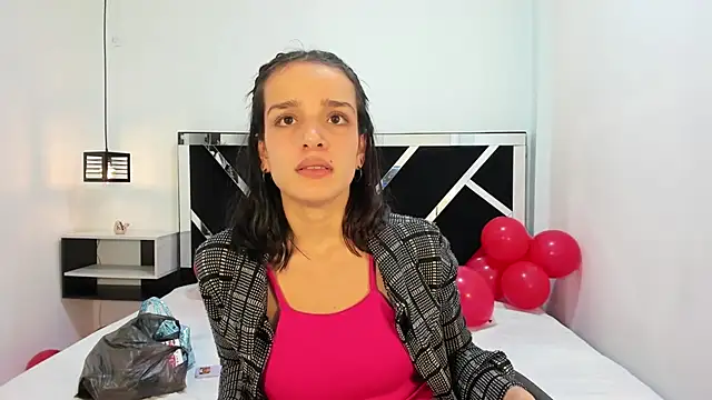 Annyrosee online show from 02-20-25, 07:41