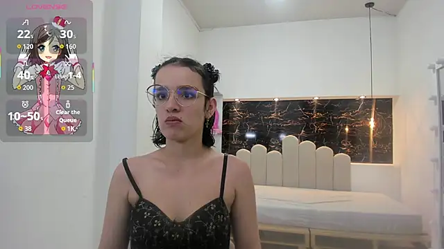 Annyrosee online show from 09-13-25, 08:52