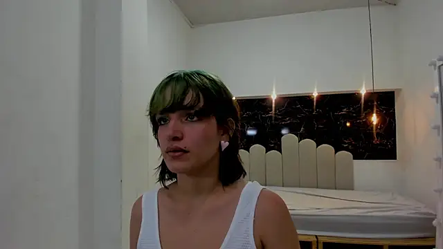 Annyrosee online show from 09-22-25, 07:49