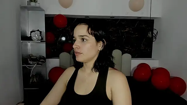 Annyrosee online show from 02-12-26, 07:53