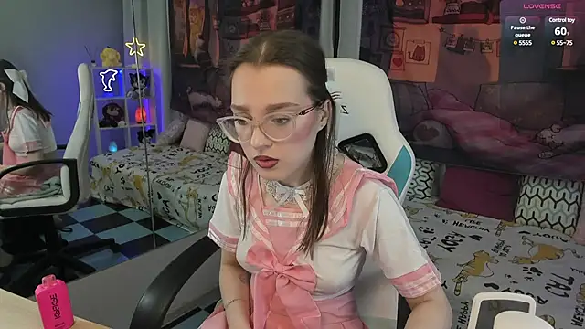 kaisajenner online show from 02-09-25, 04:29