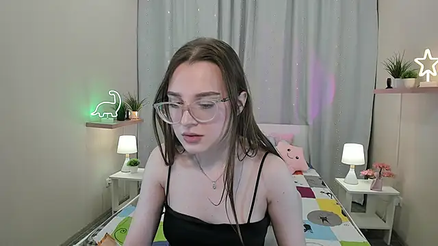 kaisajenner online show from 03-09-25, 11:25