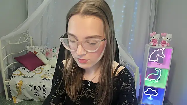 kaisajenner online show from 03-13-25, 07:06