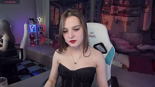 kaisajenner online show from 10-26-25, 06:47