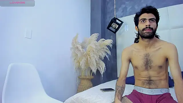 Arah issaa online show from 10-31-25, 10:44