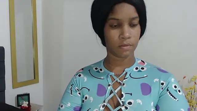 CanelaFierce online show from 09-27-25, 10:15