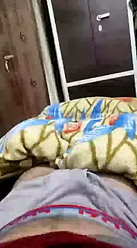 Snapshot of Hot_funky_boy chatting on 02-09-25, 04:18 Hot funky boy online show from 02-09-25, 04:18