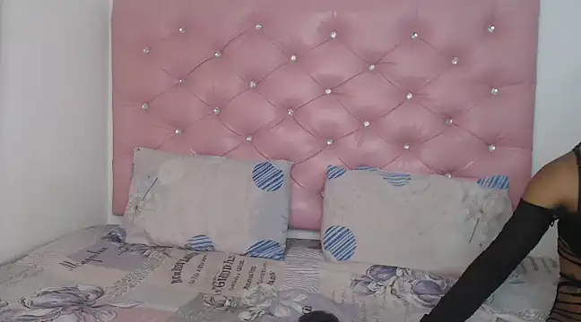 Snapshot of NikkyDangerr chatting on 03-05-25, 04:13 NikkyDangerr online show from 03-05-25, 04:13