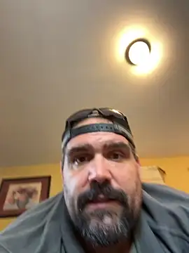 Snapshot of bigdaddy90337 chatting on 10-26-25, 09:42 bigdaddy90337 online show from 10-26-25, 09:42