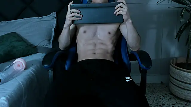 roan birkin online show from 03-06-26, 07:32