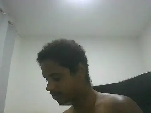 Snapshot of ONegodoce25 chatting on 05-05-26, 11:46 ONegodoce25 online show from 05-05-26, 11:46