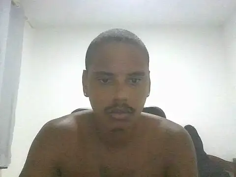 Snapshot of ONegodoce25 chatting on 05-26-26, 09:44 ONegodoce25 online show from 05-26-26, 09:44