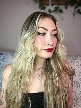 Lally Valencia   online show from 02-20-25, 05:01