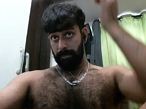 Snapshot of indianhairybull chatting on 03-13-25, 05:00 indianhairybull online show from 03-13-25, 05:00