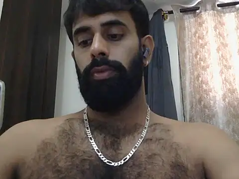 Snapshot of indianhairybull chatting on 06-24-26, 04:22 indianhairybull online show from 06-24-26, 04:22