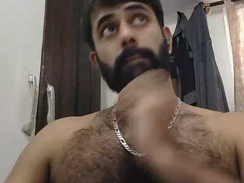 Snapshot of indianhairybull chatting on 07-20-26, 04:49 indianhairybull online show from 07-20-26, 04:49