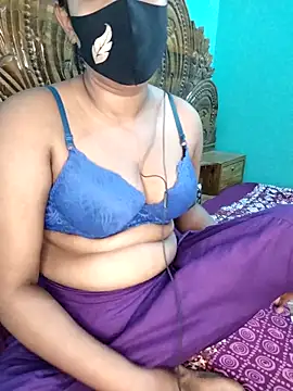 Snapshot of monekhan123 chatting on 09-09-25, 04:28 monekhan123 online show from 09-09-25, 04:28