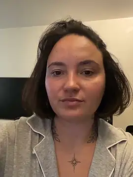 Snapshot of Orgasmille chatting on 09-26-25, 09:24 Orgasmille online show from 09-26-25, 09:24