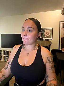 Snapshot of Orgasmille chatting on 10-01-25, 09:48 Orgasmille online show from 10-01-25, 09:48