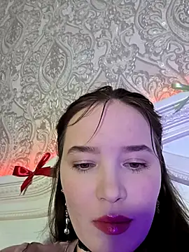 GoddessYanaMironova online show from 03-18-26, 03:59