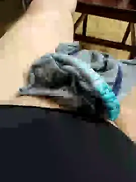 Snapshot of NAvoglia chatting on 01-31-25, 10:42 NAvoglia online show from 01-31-25, 10:42