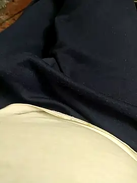 Snapshot of NAvoglia chatting on 02-23-25, 08:55 NAvoglia online show from 02-23-25, 08:55