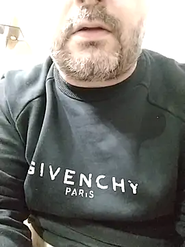 Snapshot of NAvoglia chatting on 03-02-25, 05:04 NAvoglia online show from 03-02-25, 05:04