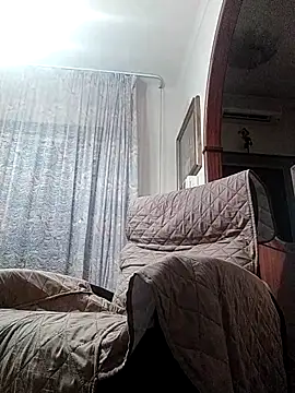 Snapshot of NAvoglia chatting on 09-13-25, 10:53 NAvoglia online show from 09-13-25, 10:53