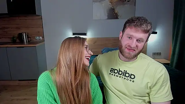 Snapshot of Enjoy_everymoment_ chatting on 02-02-25, 08:41 Enjoy everymoment online show from 02-02-25, 08:41