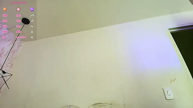 Raichell  online show from 10-10-25, 03:49