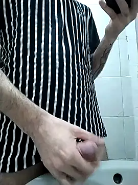 Snapshot of Mfchefe chatting on 10-29-25, 03:58 Mfchefe online show from 10-29-25, 03:58