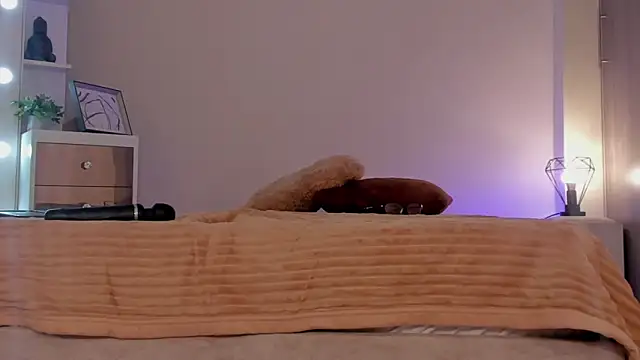 leahaltomm online show from 03-09-25, 09:36