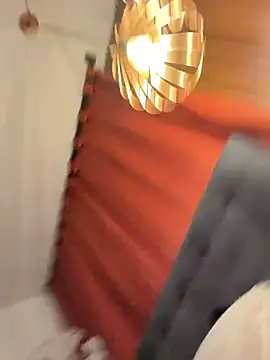 Snapshot of vicky_bass chatting on 12-17-25, 02:50 vicky bass online show from 12-17-25, 02:50