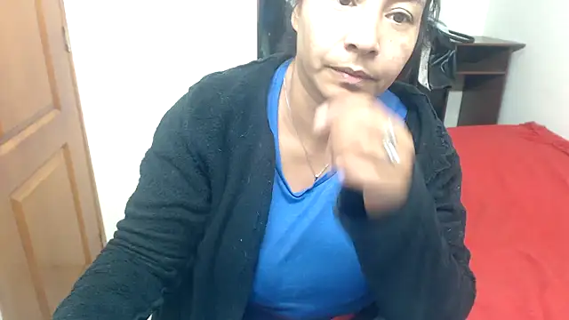 Snapshot of Siblleyx chatting on 02-17-25, 09:52 Siblleyx online show from 02-17-25, 09:52