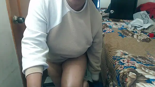 Snapshot of Siblleyx chatting on 01-15-26, 09:51 Siblleyx online show from 01-15-26, 09:51