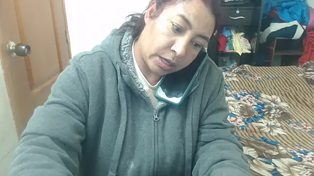 Snapshot of Siblleyx chatting on 02-02-26, 09:24 Siblleyx online show from 02-02-26, 09:24