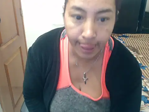 Snapshot of Siblleyx chatting on 02-16-26, 10:28 Siblleyx online show from 02-16-26, 10:28