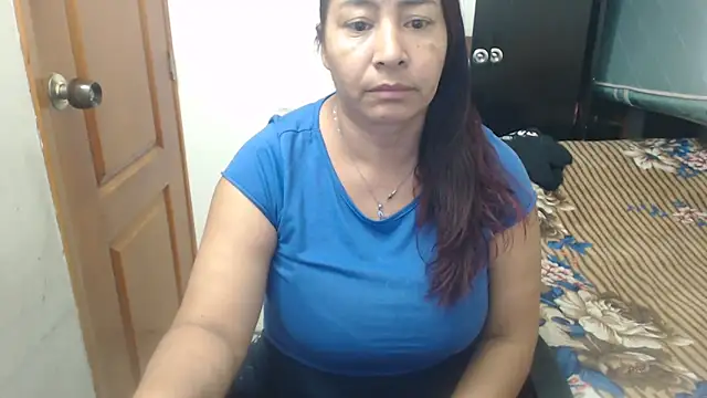 Snapshot of Siblleyx chatting on 02-18-26, 10:50 Siblleyx online show from 02-18-26, 10:50