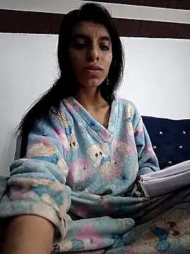 Snapshot of Ariell_Kieran chatting on 03-14-25, 01:59 Ariell Kieran online show from 03-14-25, 01:59