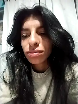 Snapshot of Ariell_Kieran chatting on 09-23-25, 01:19 Ariell Kieran online show from 09-23-25, 01:19