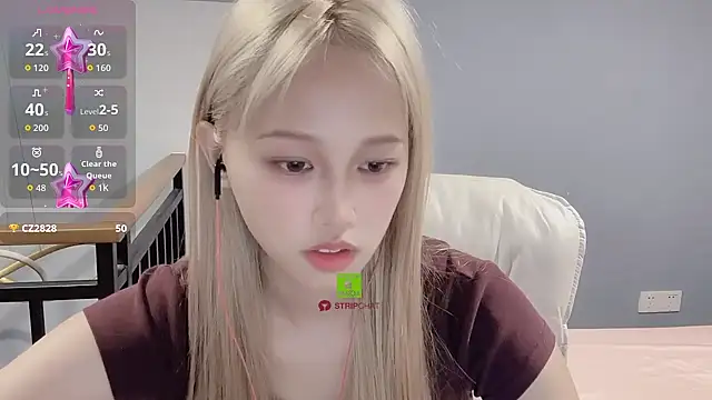 xunian71O online show from 09-24-25, 11:13