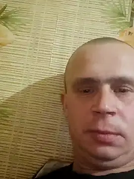 Snapshot of alex_brow_n chatting on 01-31-25, 07:51 alex brow n online show from 01-31-25, 07:51