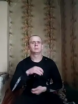 Snapshot of alex_brow_n chatting on 02-03-25, 06:13 alex brow n online show from 02-03-25, 06:13