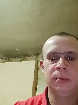 Snapshot of alex_brow_n chatting on 02-15-25, 04:12 alex brow n online show from 02-15-25, 04:12