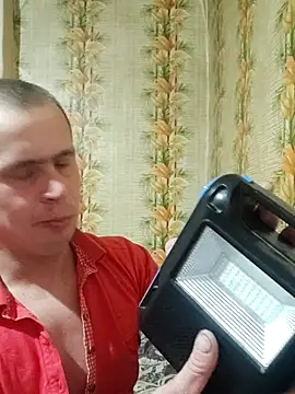 Snapshot of alex_brow_n chatting on 02-24-25, 04:26 alex brow n online show from 02-24-25, 04:26