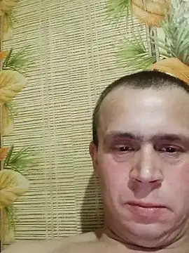 Snapshot of alex_brow_n chatting on 02-24-25, 07:30 alex brow n online show from 02-24-25, 07:30