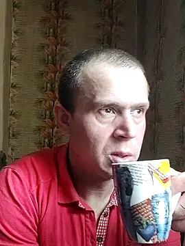Snapshot of alex_brow_n chatting on 03-02-25, 08:59 alex brow n online show from 03-02-25, 08:59